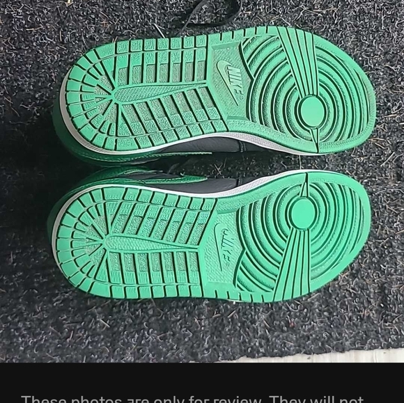 Nike Jordan 1 High Pine Green - Picture 4 of 4